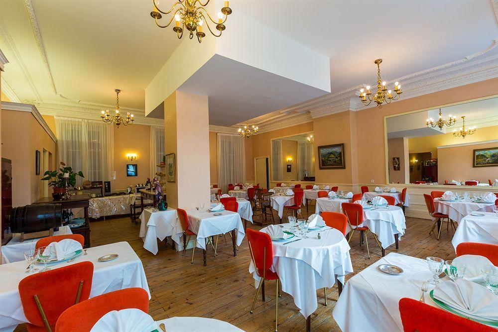 Hotel Le Parc Des Fees Retaurant &